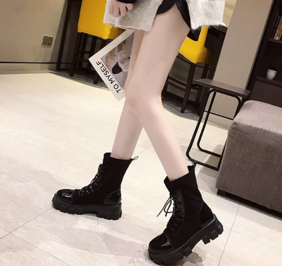 boots à lacets noire